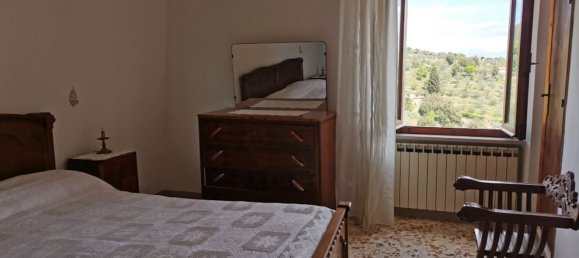 3 rooms House in Sinalunga, Italy No. 141669 8