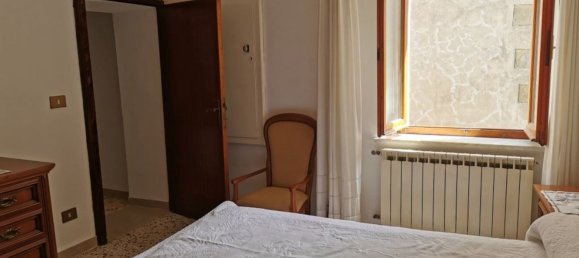 3 rooms House in Sinalunga, Italy No. 141669 11
