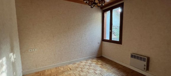 2 bedrooms House in Beauchamp, France No. 172462 5