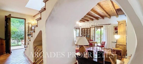 4 bedrooms Villa in Saint-Sulpice-et-Cameyrac, France No. 352206 6