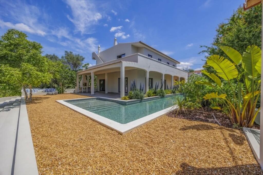 4 غرف نوم فيلا في Paderne, Portugal رقم 315898