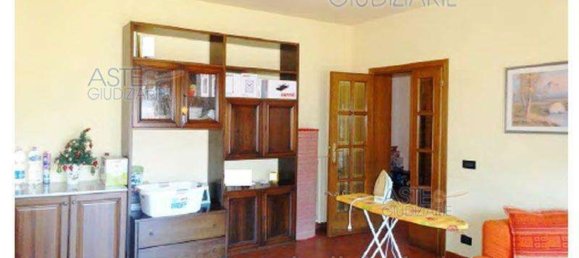 3-Zimmer Wohnung in Montopoli in Val d'Arno, Italy, Nr. 197280 2