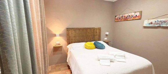 3 bedrooms Apartment in Assisi, Italy No. 353580 2