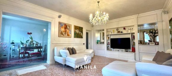 8 rooms Villa in Paese, Italy No. 40839 4