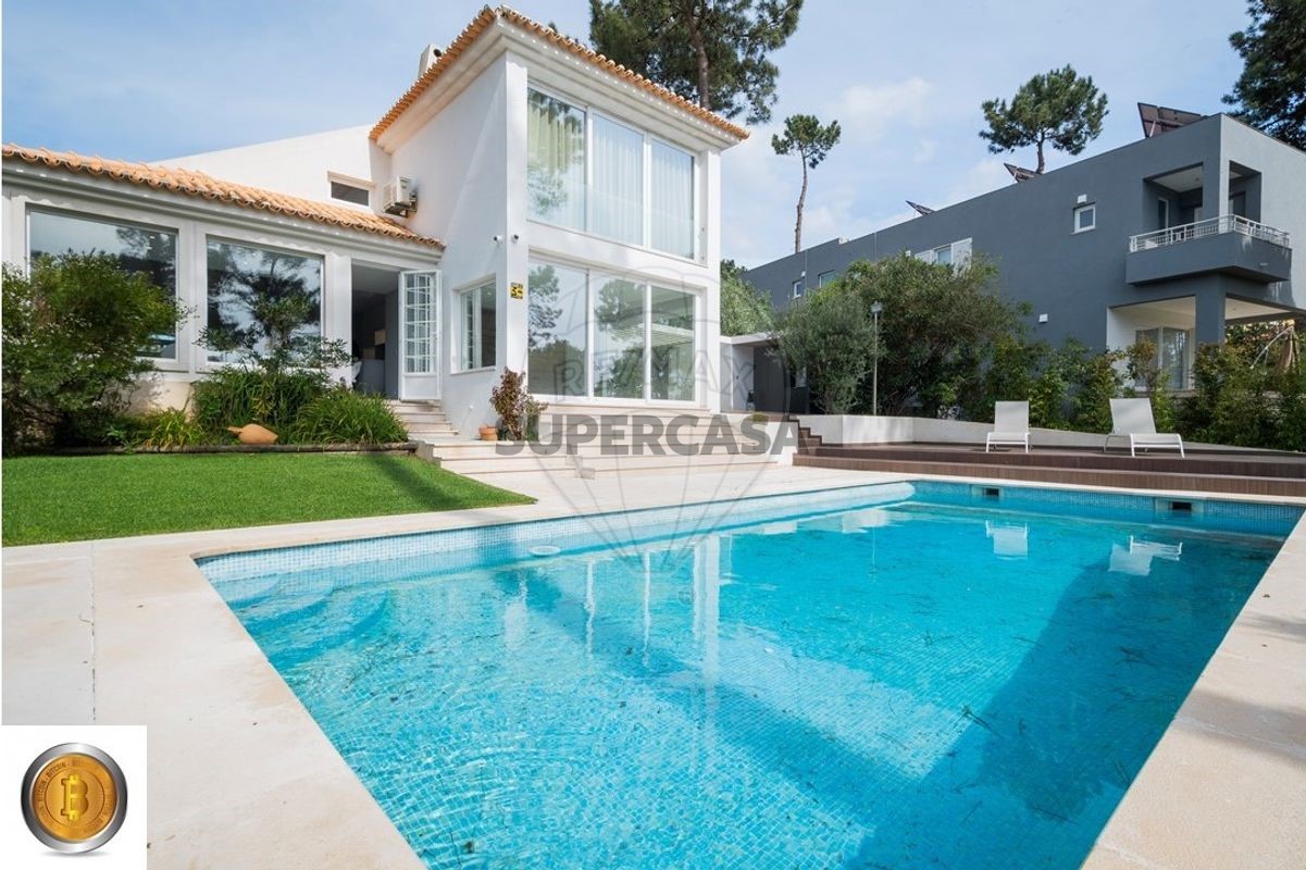 4 bedrooms House in Almada, Portugal No. 238746