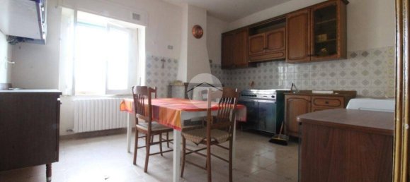 2 bedrooms House in Campodipietra, Italy No. 175385 4