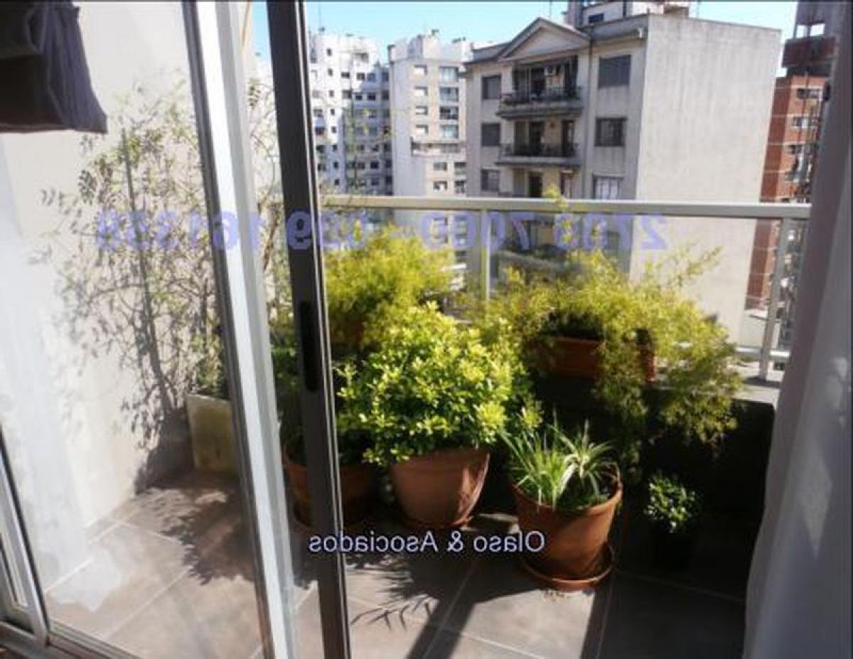 2 bedrooms Apartment in Montevideo, Uruguay No. 5737