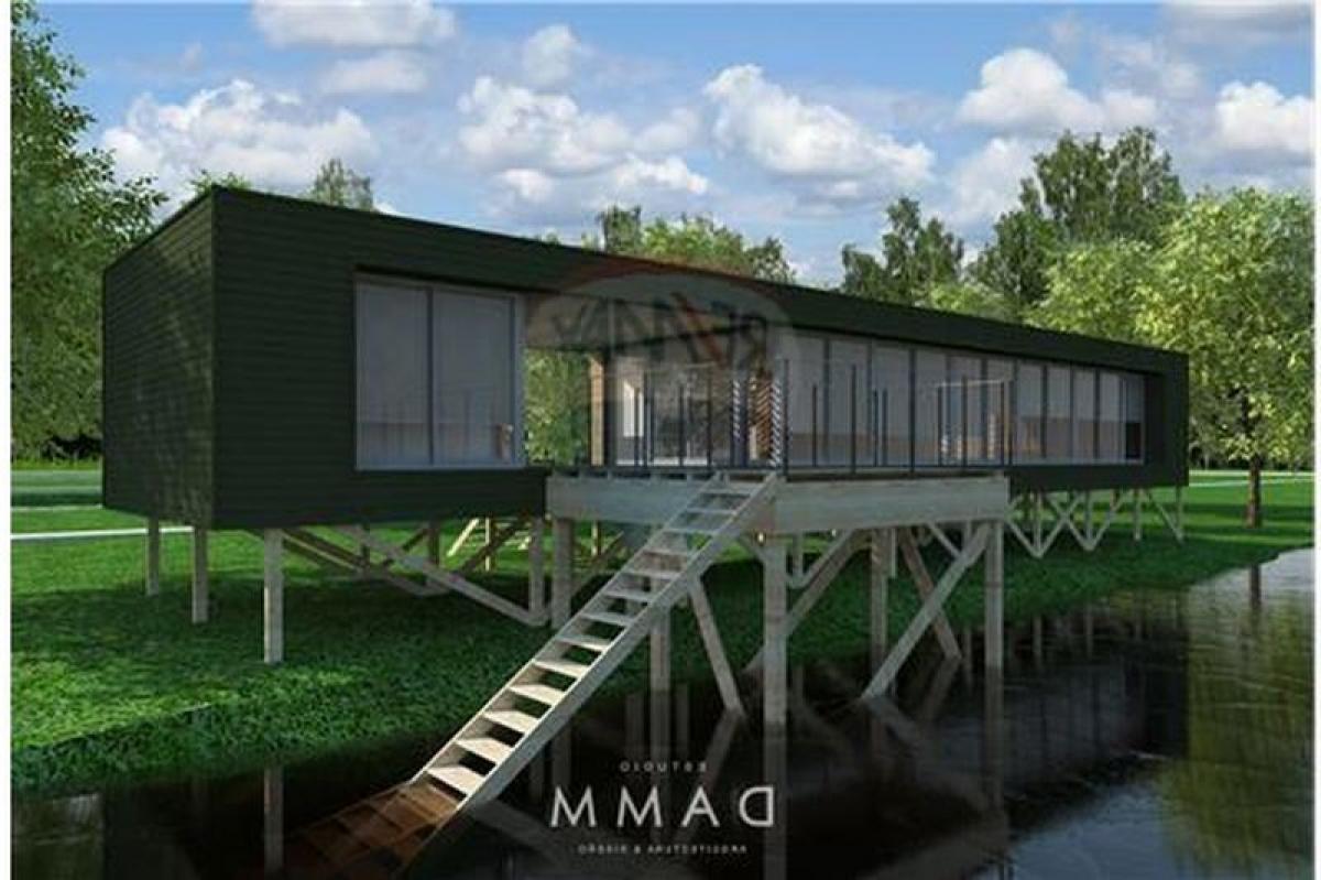 Casa de 3 dormitorios en San Fernando, Argentina No. 61903