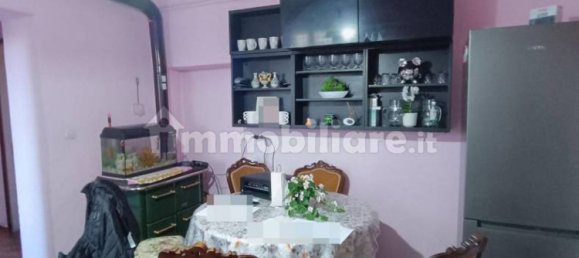 2 bedrooms Apartment in Tizzano Val Parma, Italy No. 196747 6