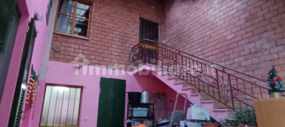 2 bedrooms Apartment in Tizzano Val Parma, Italy No. 196747 18