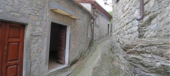 2 Schlafzimmer Haus in Mulazzo, Italy, Nr. 79717 5