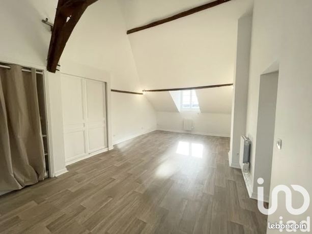 3 Schlafzimmer Doppelhaus in Bourg-Achard, France, Nr. 354277
