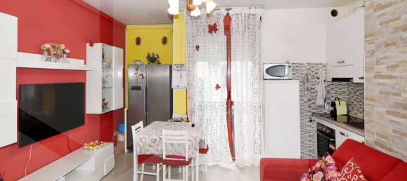 3 rooms Apartment in San Donato Milanese, Italy No. 22075 7