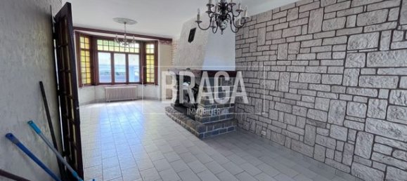 Casa de 3 dormitorios en Desvres, France No. 311051 2