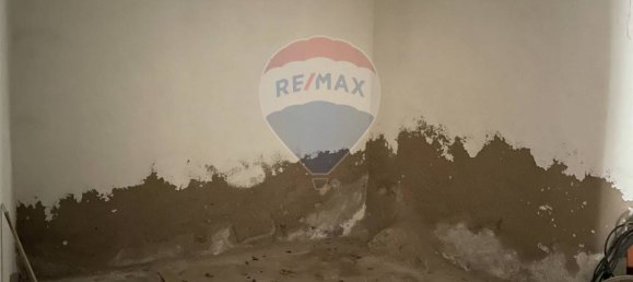 Дом с 1 спальней в Колли а Вольтурно, Италия № 289234 36