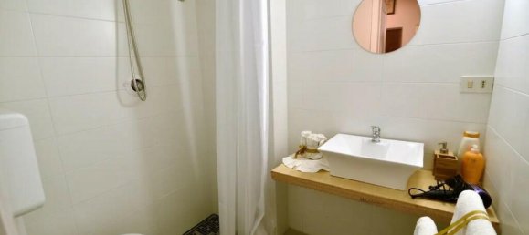 1 bedroom Apartment in Venice, Italy No. 127305 9