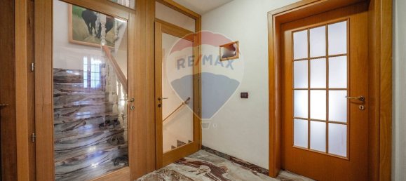 6-Zimmer Villa in Tresignana, Italy, Nr. 269734 13