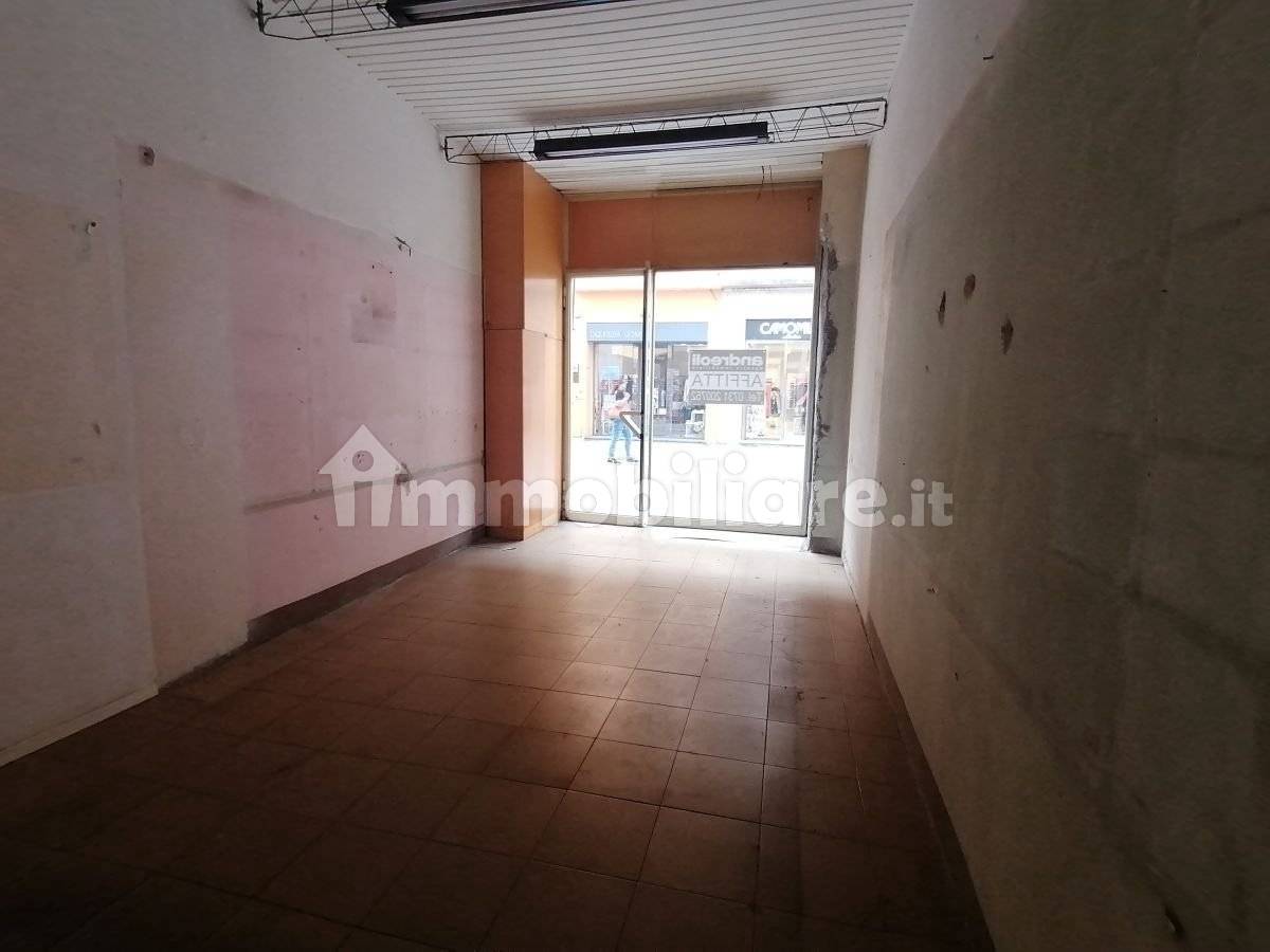 2 rooms Commercial property in Jesi, Italy No. 84295