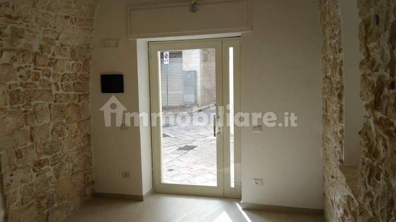 Imóvel comercial de 1 divisão em Castellana Grotte, Italy N.º 353318