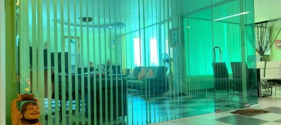 2 bedrooms Bungalow in Bangkok, Thailand No. 19292 4