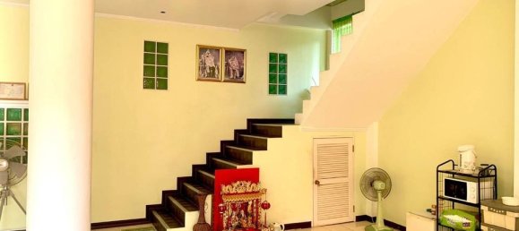 2 bedrooms Bungalow in Bangkok, Thailand No. 19292 7