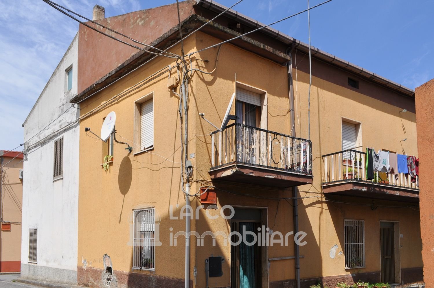 Casa de 7 divisões em Santa Maria del Cedro, Italy N.º 155100