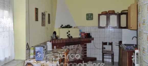 Casa de 7 divisões em Santa Maria del Cedro, Italy N.º 155100 2