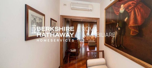 Квартира с 3 комнатами в Рим, Италия № 29690 14