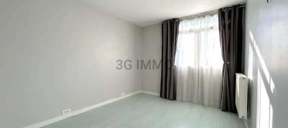 2 bedrooms Apartment in Villemomble, France No. 321550 4