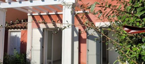 Вилла с 3 спальнями в Валлорис, Франция № 321958 2