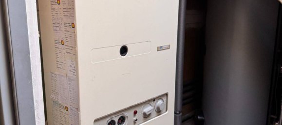 Edificio de 11 habitaciónes en Gera, Germany No. 360278 16