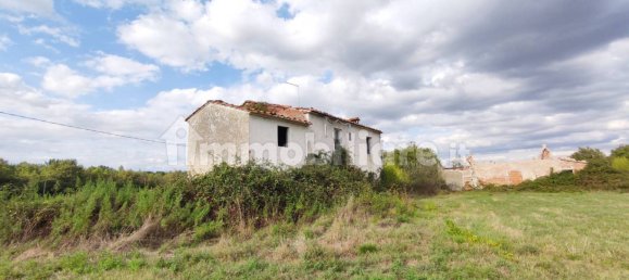 4 bedrooms Villa in Castelfranco di Sotto, Italy No. 349631 12