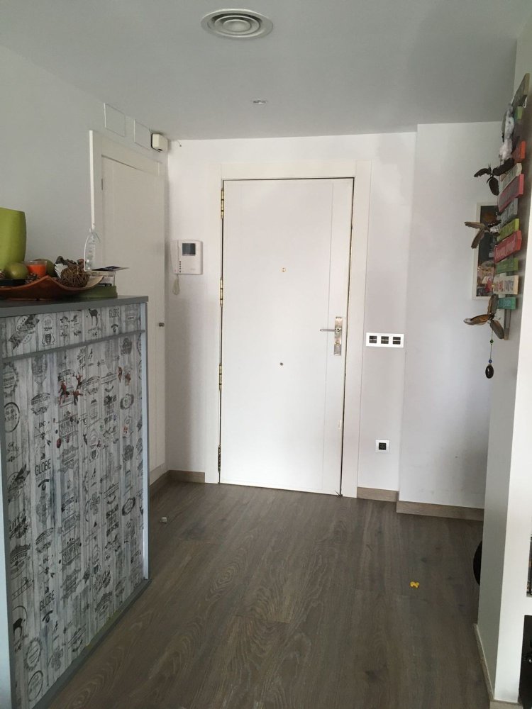 Квартира с 4 спальнями в Сарагоса, Испания № 143734