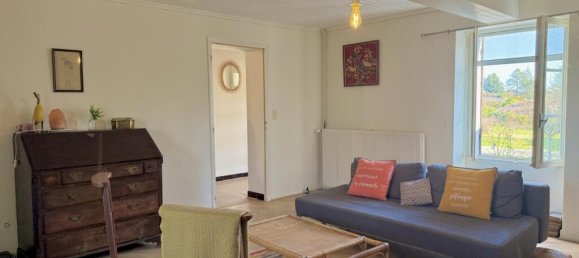 3 bedrooms Castles in Occitanie, France No. 339173 2