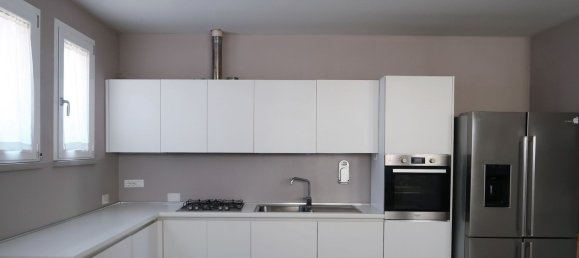 3غرفة بانتهاوس في Guastalla, Italy رقم 136720 4