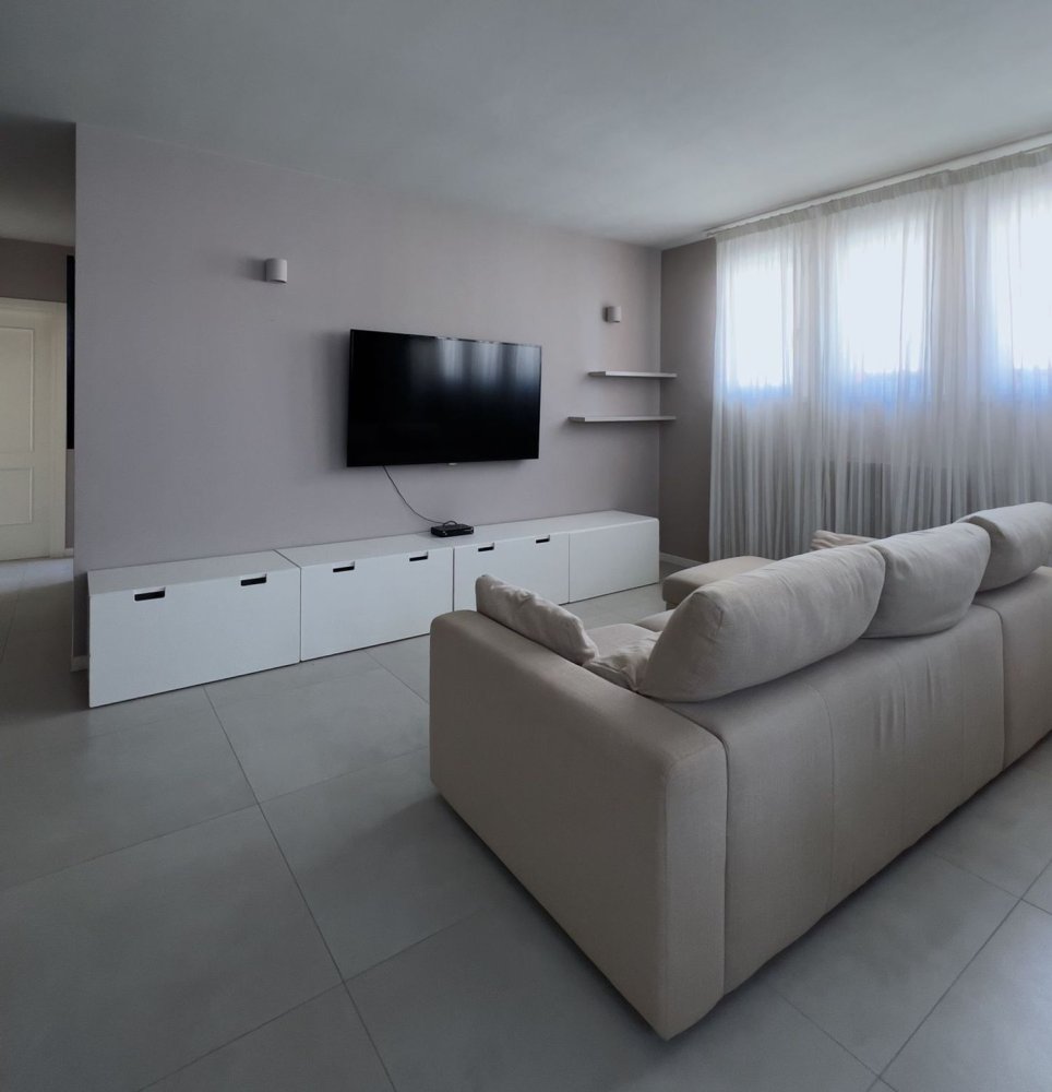 3غرفة بانتهاوس في Guastalla, Italy رقم 136720