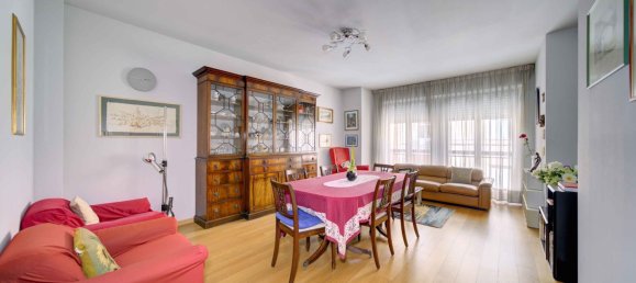 4 bedrooms Apartment in Turin, Italy No. 339615 6