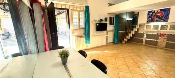 1 bedroom Apartment in Rome, Italy No. 323566 3
