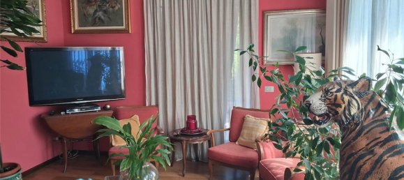 Villa de 3 dormitorios en Villa Guardia, Italy No. 324258 11