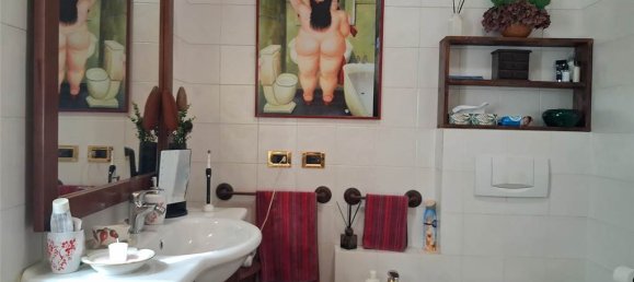 Villa de 3 dormitorios en Villa Guardia, Italy No. 324258 49