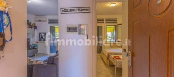 Apartamento de 1 dormitorio en Fiumicino, Italy No. 350291 6