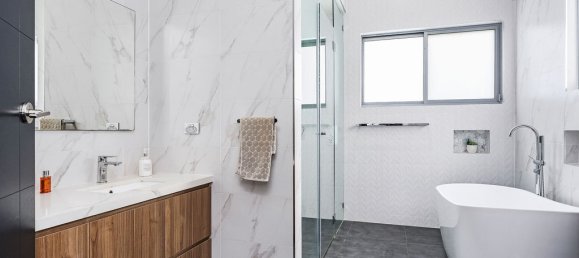 13 bedrooms House in Bardia, Australia No. 995 16