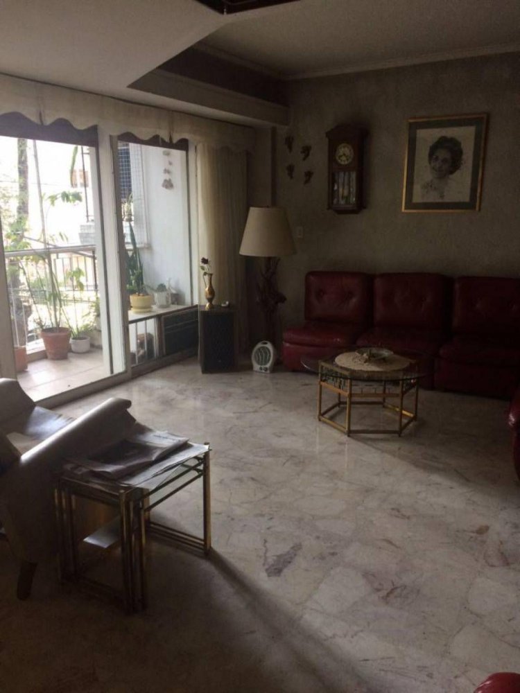 3 bedrooms Apartment in Buenos Aires, Argentina No. 73387