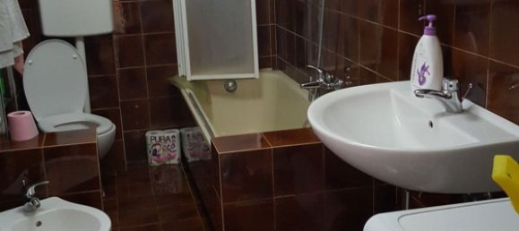 5-salle Appartement à Trieste, Italy No. 251184 11