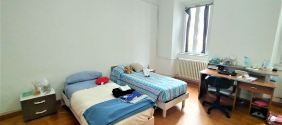 5-salle Appartement à Trieste, Italy No. 251184 16