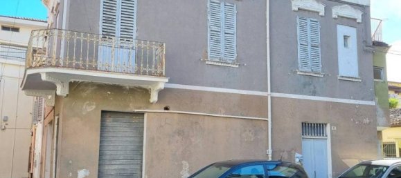 5-Zimmer Haus in Morciano di Romagna, Italy, Nr. 31533 3