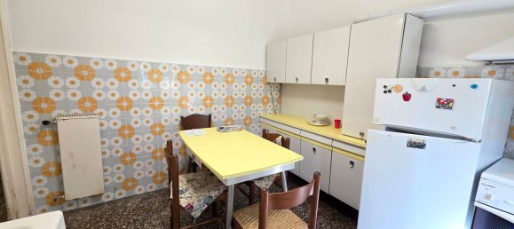 5 rooms Apartment in Genoa, Italy No. 189197 10