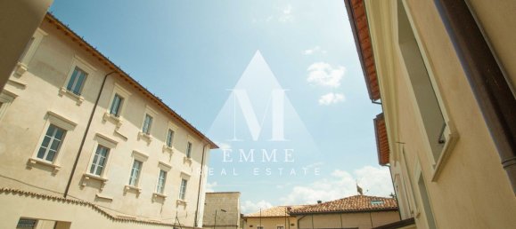 4-salle Propriété commerciale à L'Aquila, Italy No. 124499 15