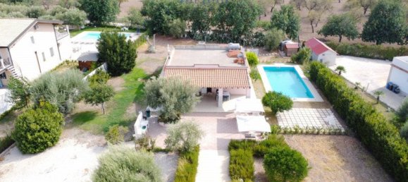 3 bedrooms Villa in Noto, Italy No. 111568 5