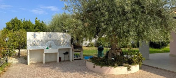 3 bedrooms Villa in Noto, Italy No. 111568 11